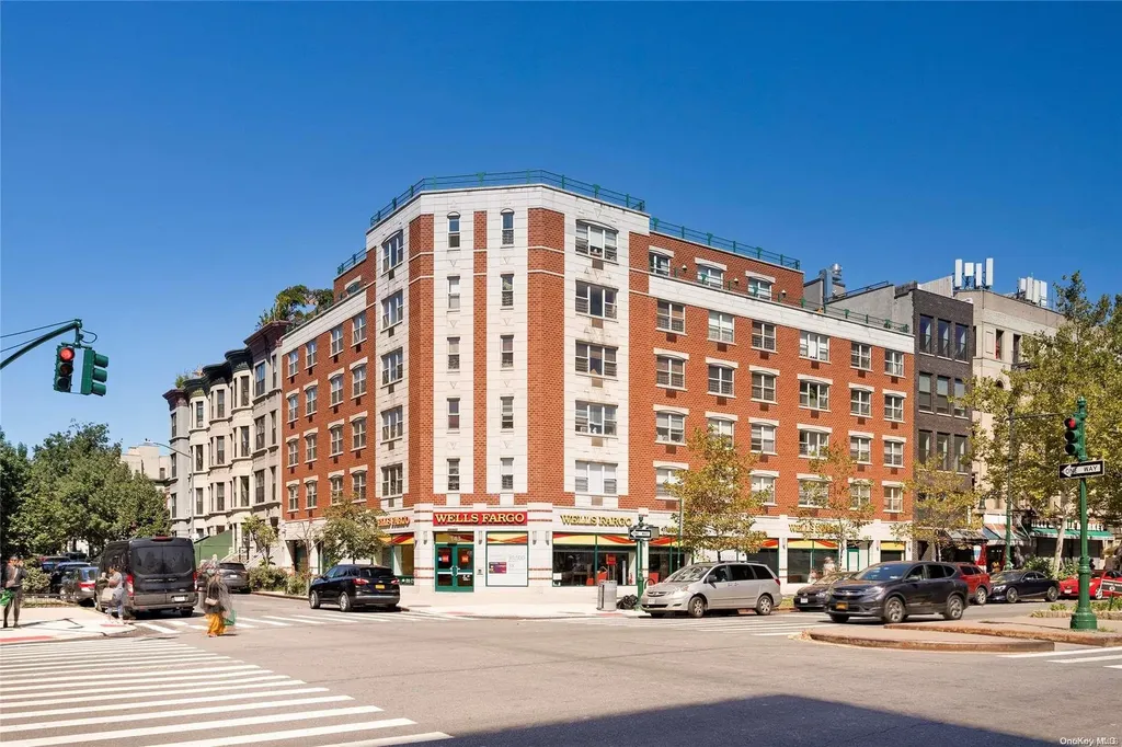 101 West 117 Street New York (manhattan) NY 10026
