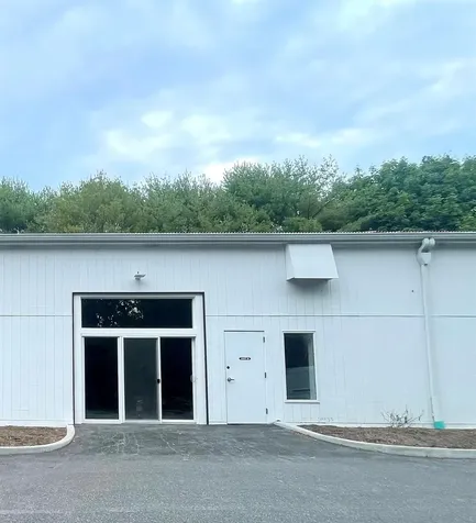 137 Montauk Highway Westhampton NY 11977