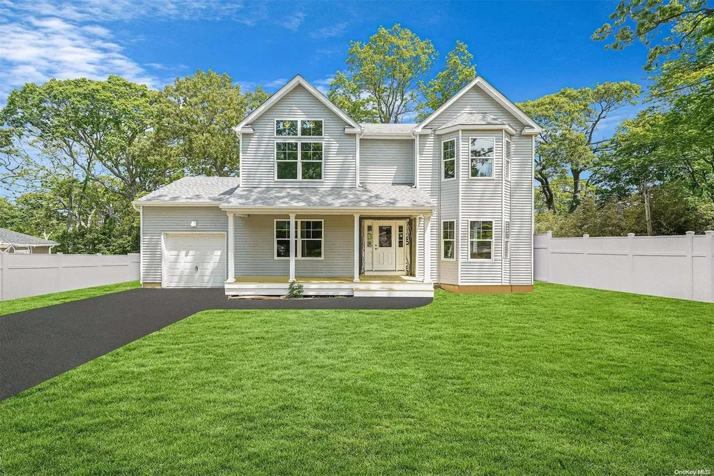 7 Triton Road Rocky Point NY 11778