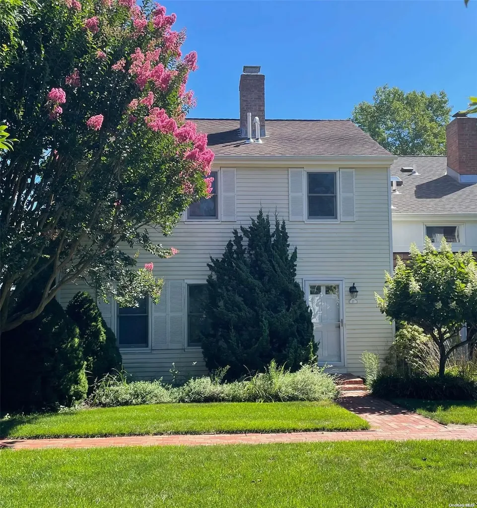 570 Hampton Road Southampton NY 11968