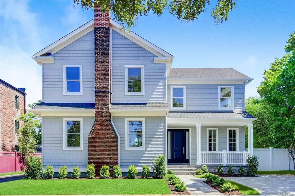 1127 Raymond Place Hewlett NY 11557