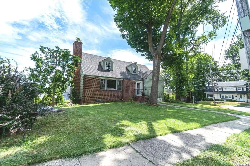 371 Palmer Road Yonkers NY 10701