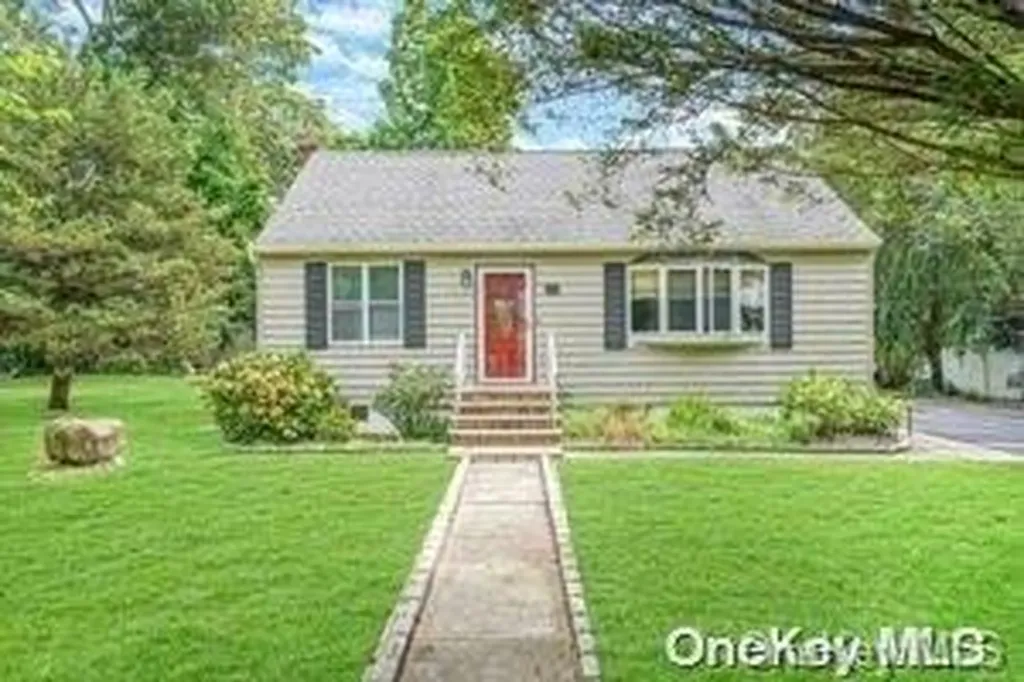9 Lavender Road Rocky Point NY 11778