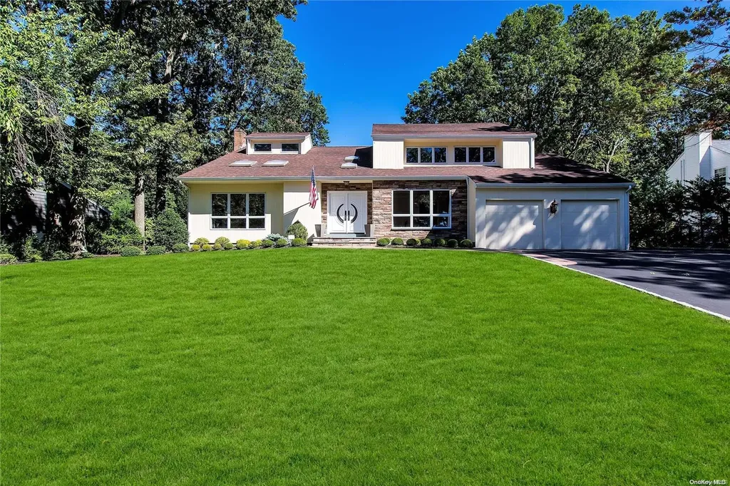 9 Terri Drive Kings Park NY 11754
