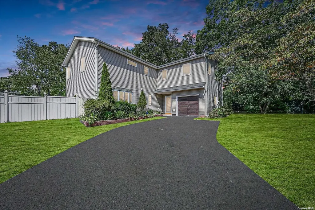 177 Browns Road Nesconset NY 11767