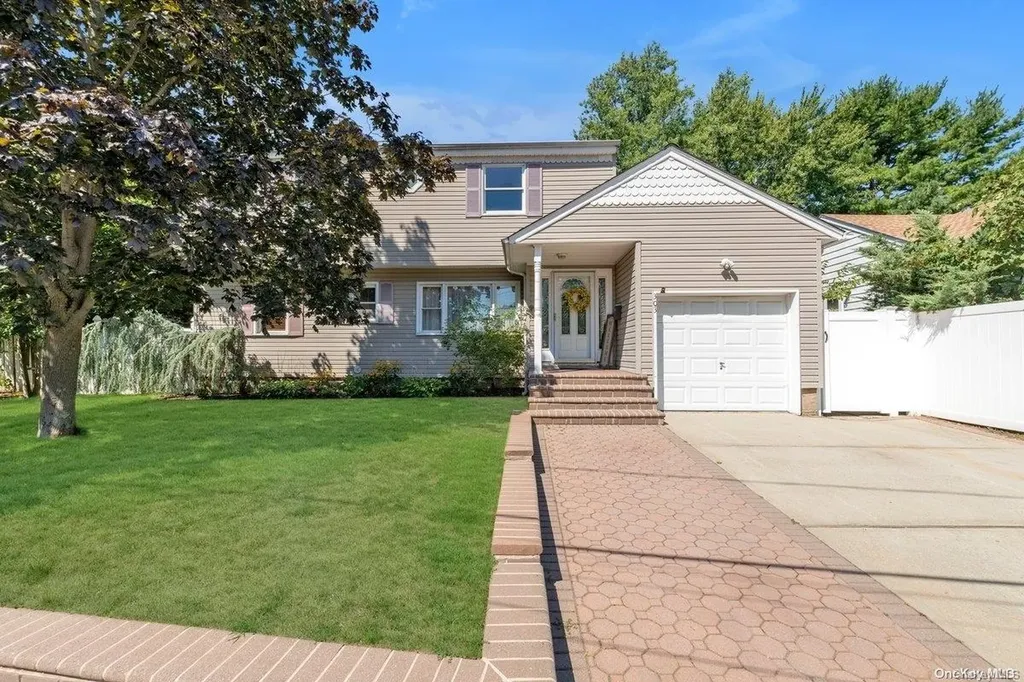 303 Stewart Avenue Bethpage NY 11714