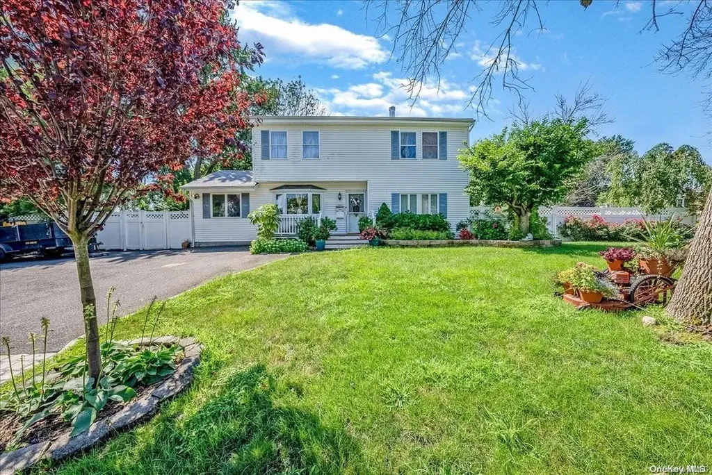 1800 Fire Avenue Medford NY 11763