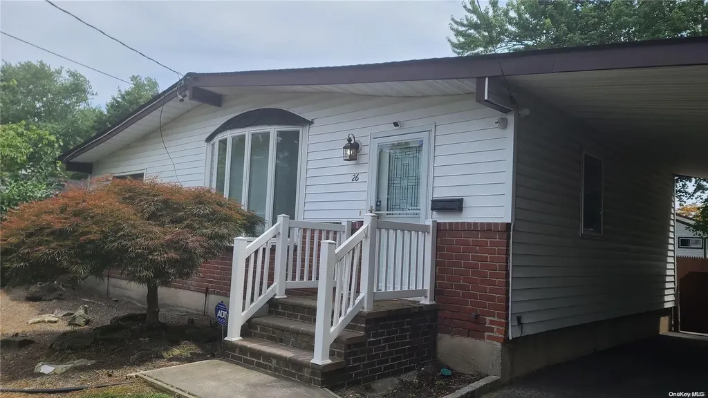 26 Orange Street Central Islip NY 11722
