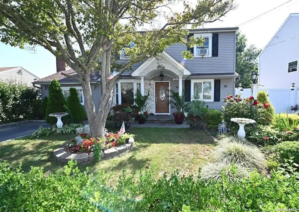 1411 Manatuck Boulevard Bay Shore NY 11706