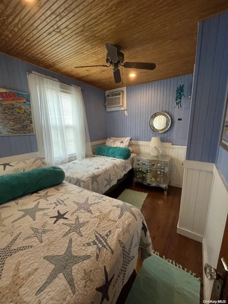462 Dehnhoff Walk Ocean Beach NY 11770