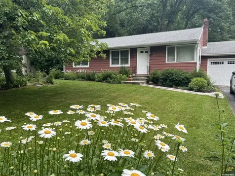 10 Stephanie Lane Poughkeepsie NY 12603