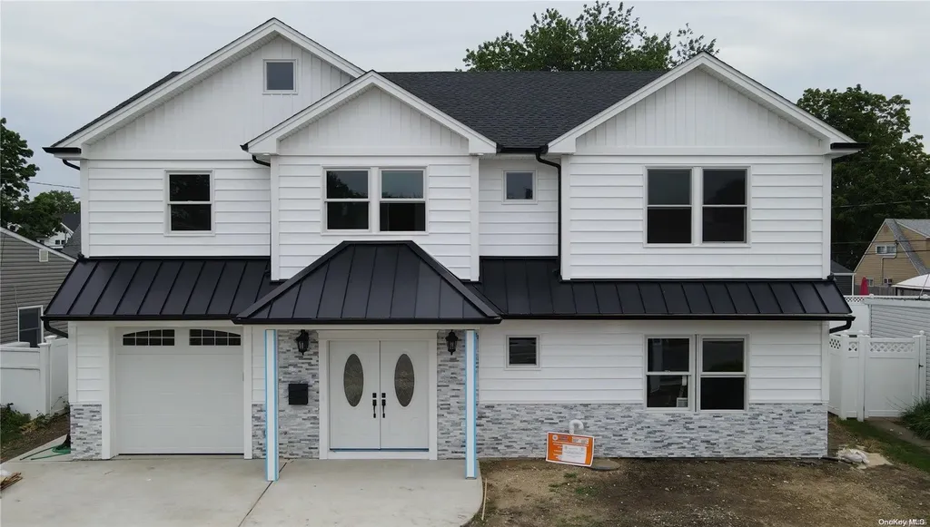 37 Martin Lane Westbury NY 11590