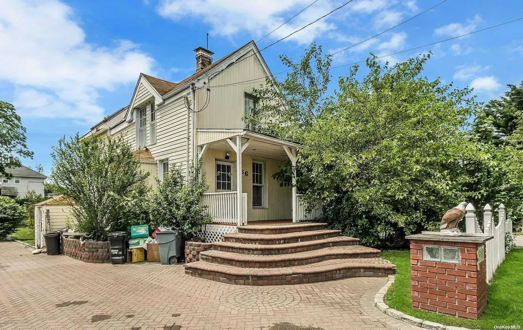 66 Center Avenue Bay Shore NY 11706