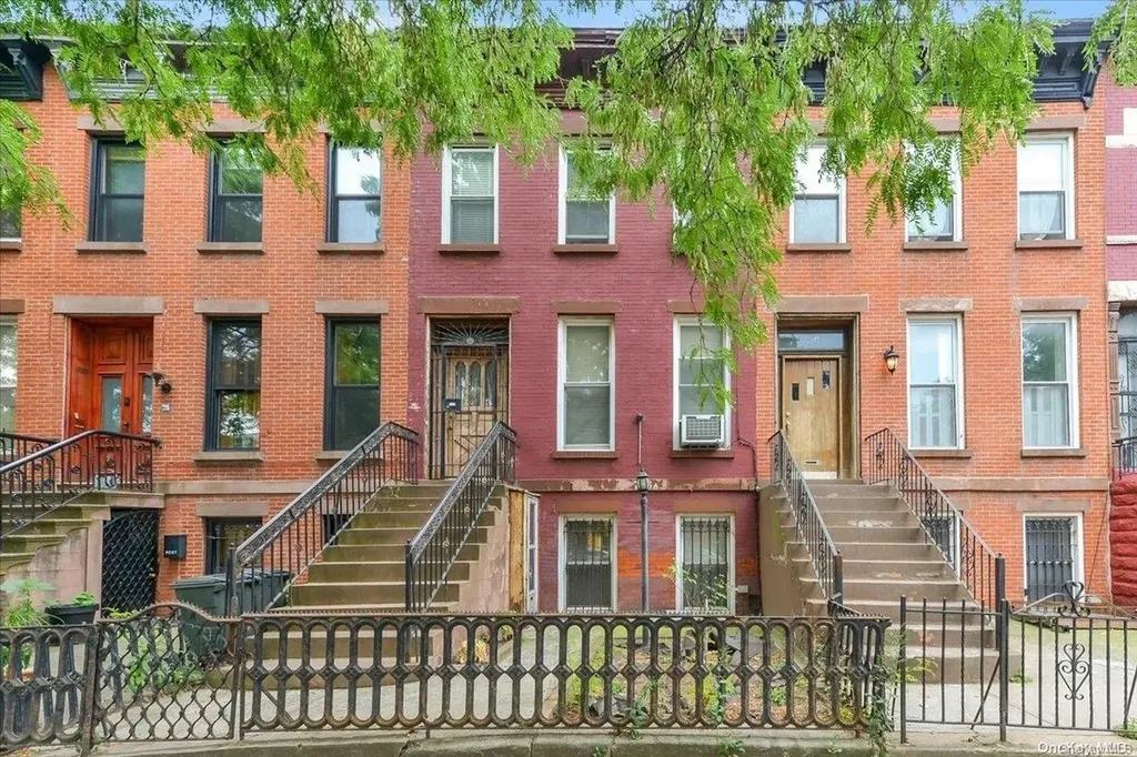 726a Jefferson Avenue Brooklyn NY 11221