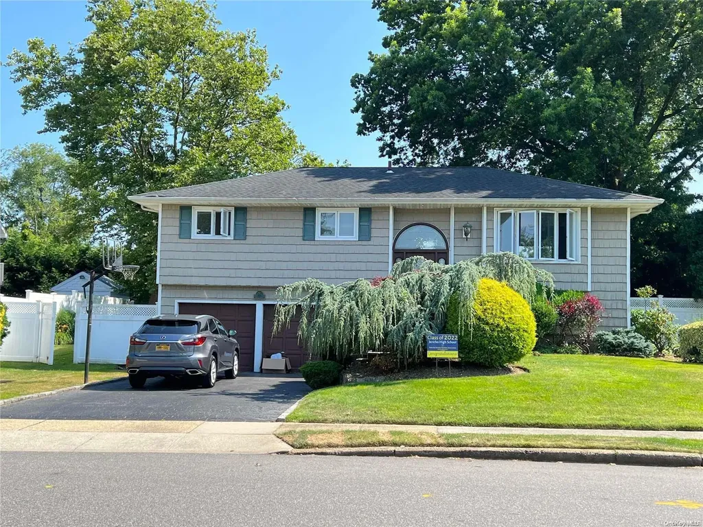 55 Chenango Drive Jericho NY 11753