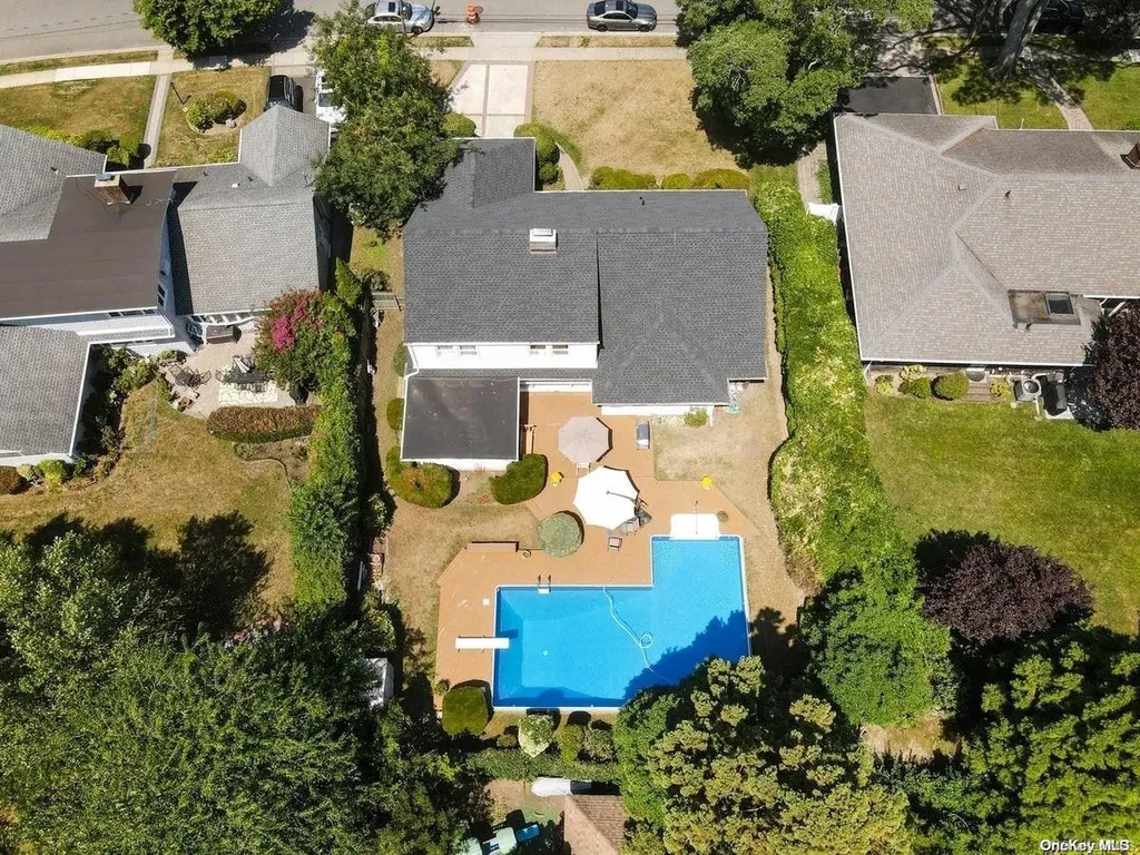 179 Wilson Place Freeport NY 11520