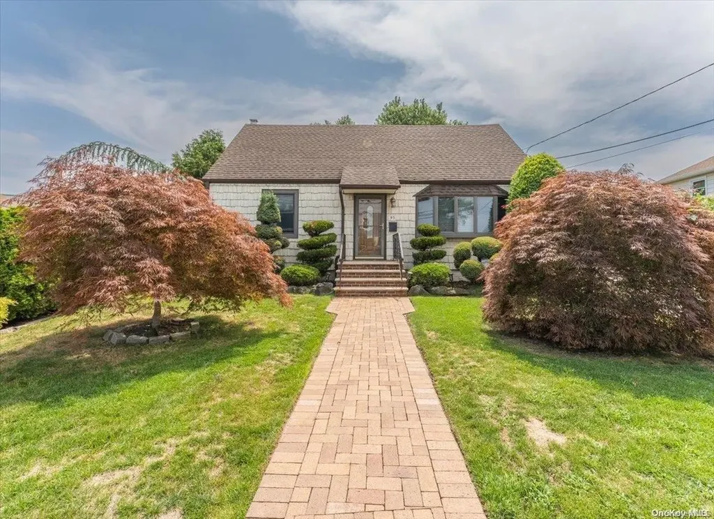 45 Soloff Boulevard Inwood NY 11096