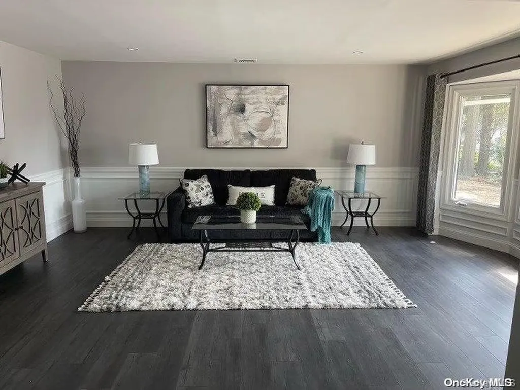 9 Devon Avenue Farmingville NY 11738