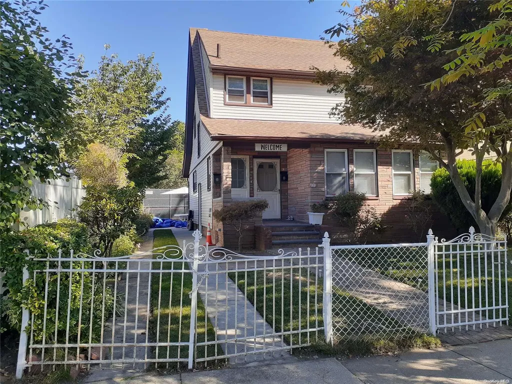 33 Fairview Avenue Oceanside NY 11572