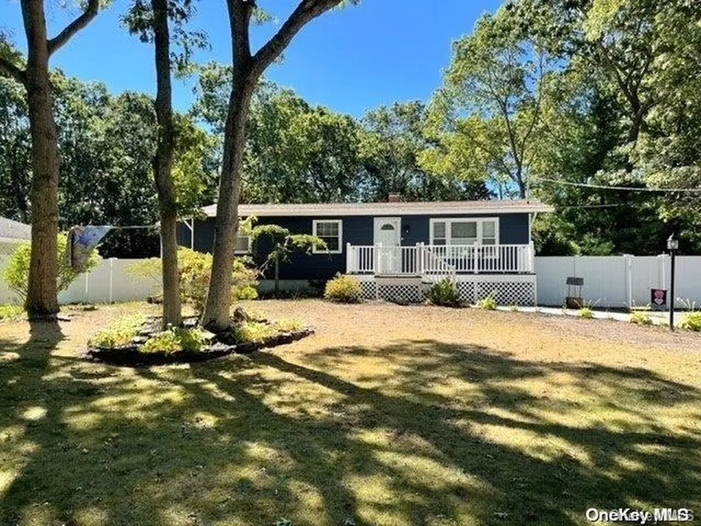 48 Grove Drive Mastic NY 11950