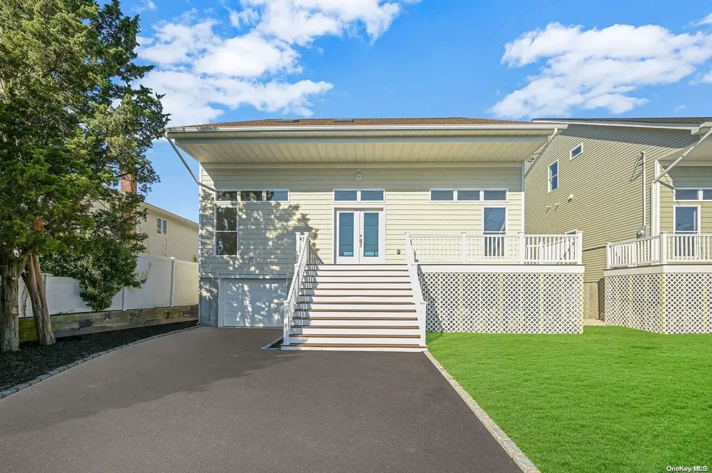 790 Guy Lombardo Avenue Freeport NY 11520