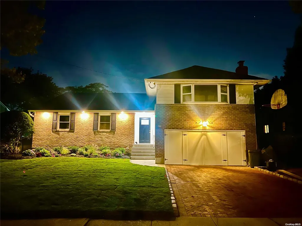 629 Derby Avenue Woodmere NY 11598