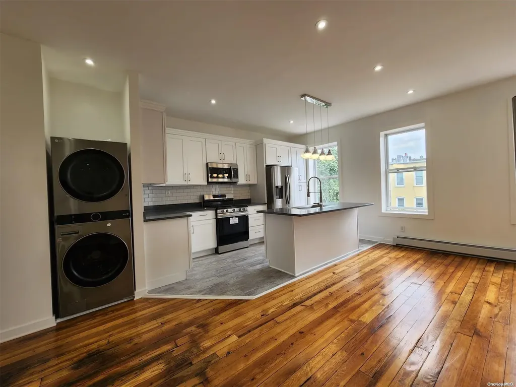 179 E 31st Street Brooklyn NY 11226