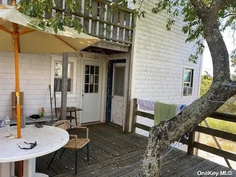 21 Lewis Walk Cherry Grove NY 11782