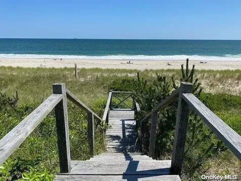 21 Lewis Walk Cherry Grove NY 11782