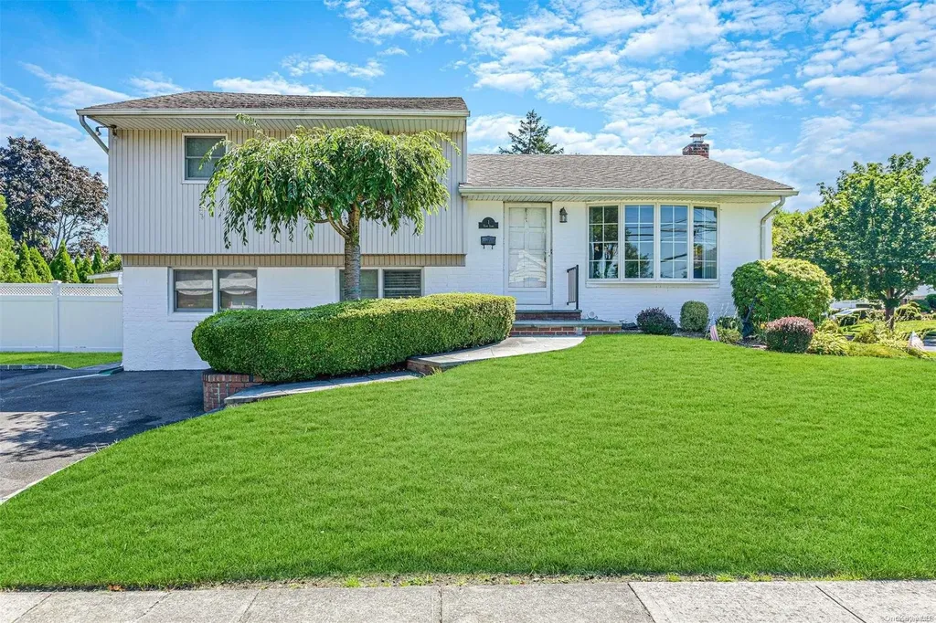 1 Flint Lane Jericho NY 11753