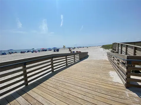 116 Hewlett Point Lookout NY 11569