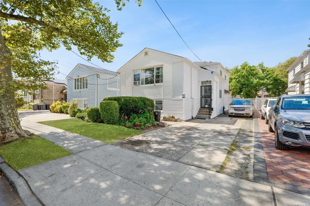 10547 Seaview Avenue Brooklyn NY 11236
