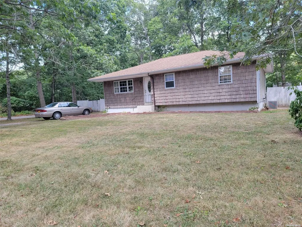 243 Monroe Drive Mastic Beach NY 11951