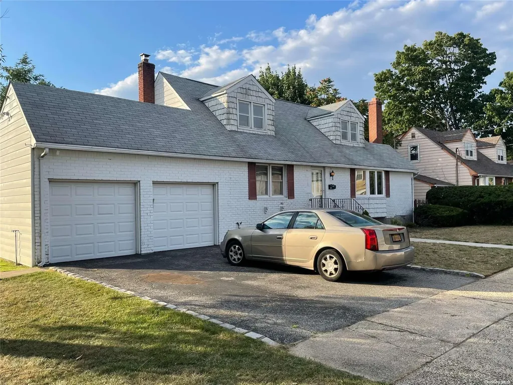 41 1st Avenue Westbury NY 11590