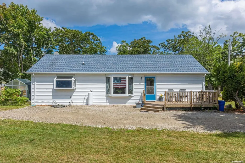 110 Laurelton Drive Mastic Beach NY 11951