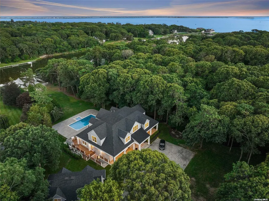 40 Cedar Lane Remsenburg NY 11960