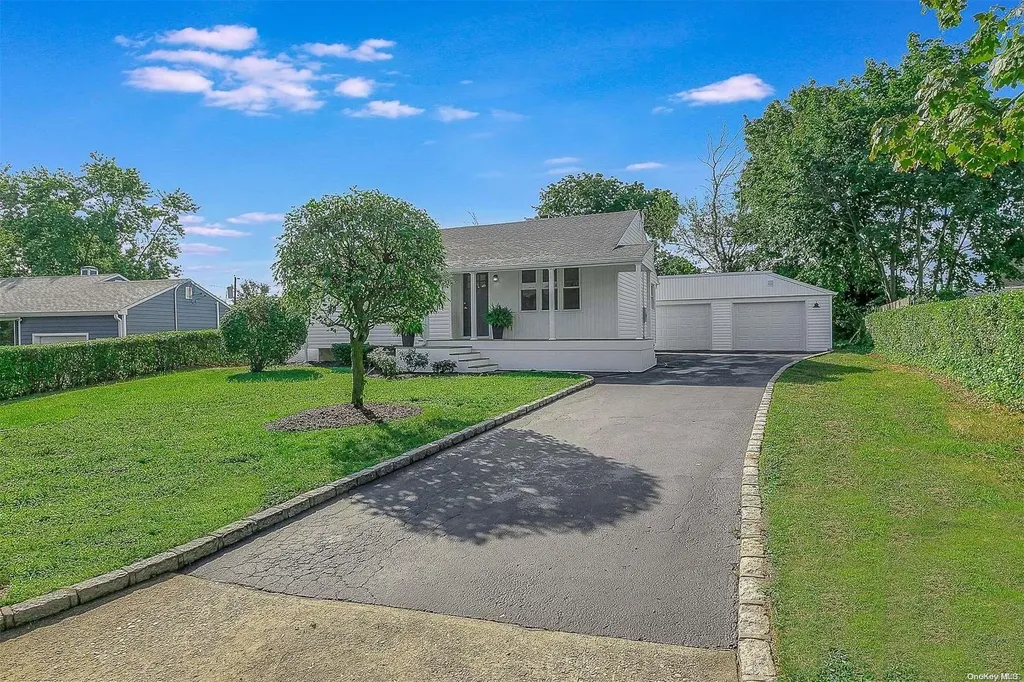 4a Hileen Drive Kings Park NY 11754