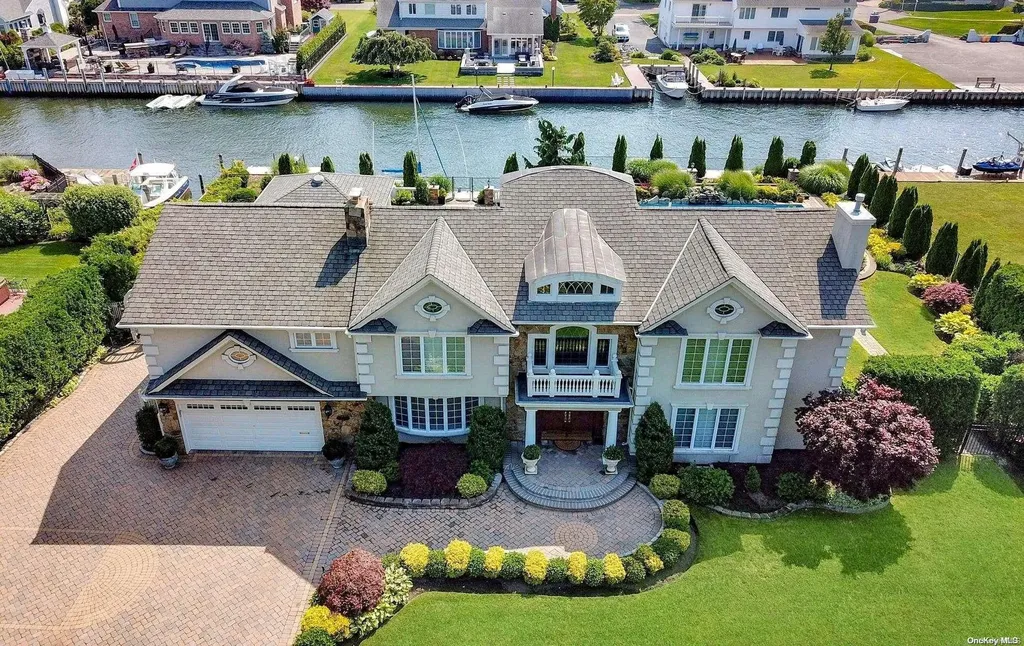 159 Wagstaff Lane West Islip NY 11795
