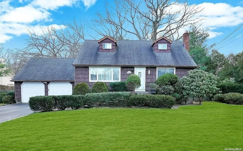 74 Washington Boulevard Commack NY 11725