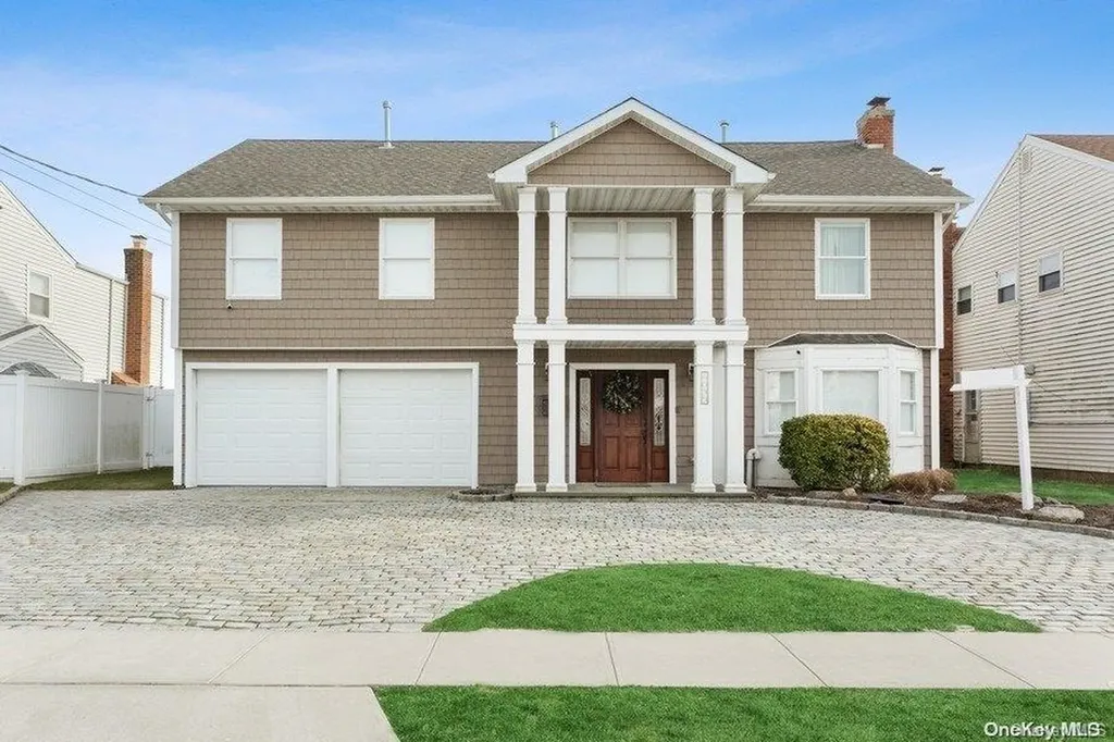 4035 Greentree Drive Oceanside NY 11572