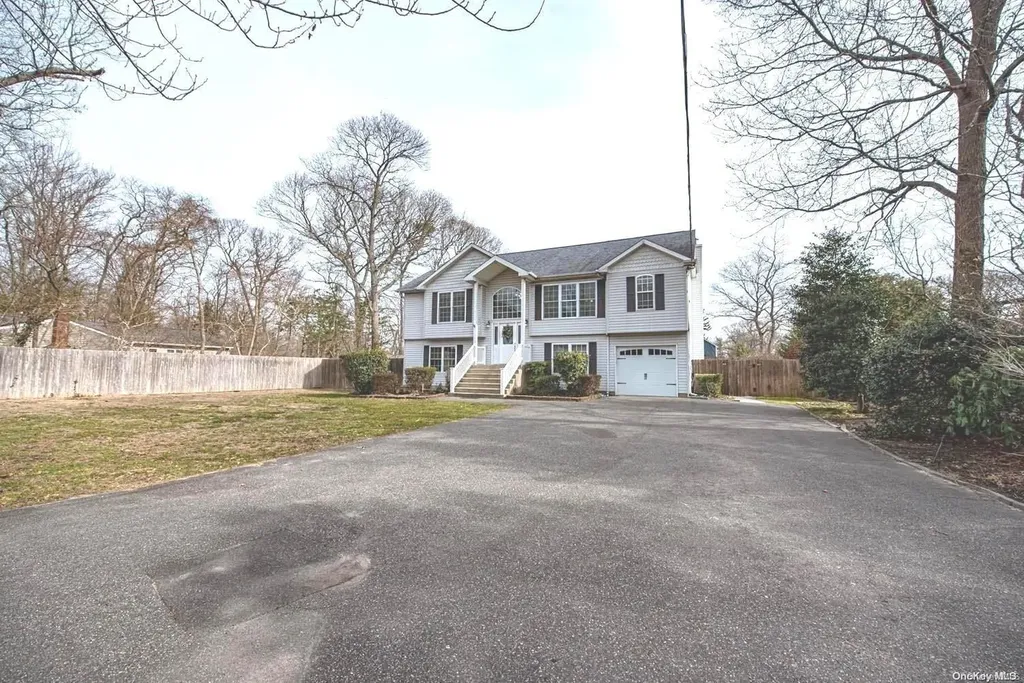 27 Williams Street Centereach NY 11720