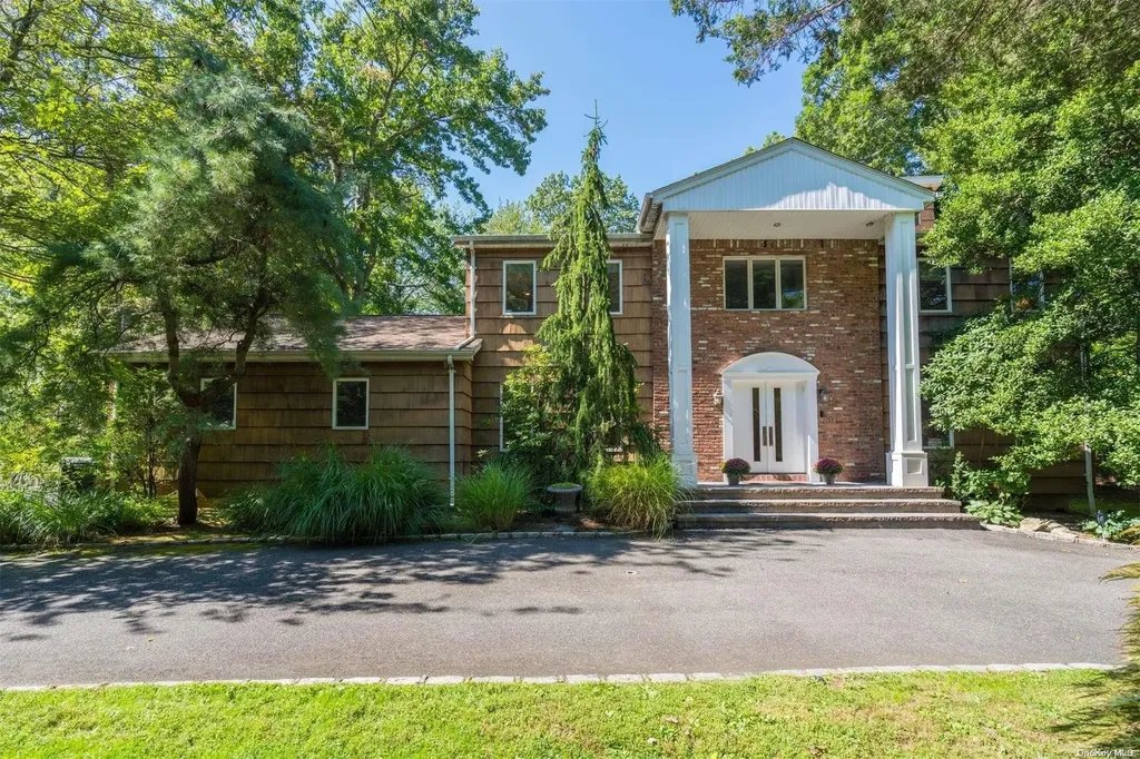 91 Plainview Road Woodbury NY 11797