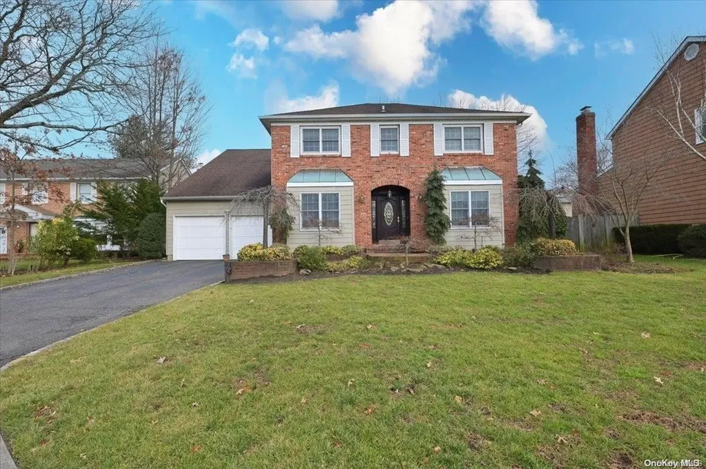 34 Knoll Lane Glen Head NY 11545