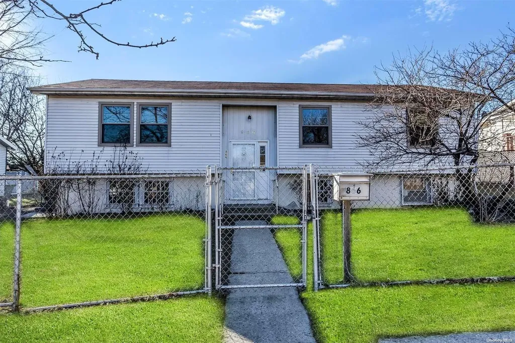 866 E 172nd Street Bronx NY 10460