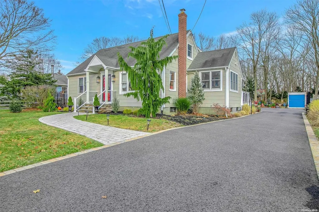 129 Orchard Road East Patchogue NY 11772