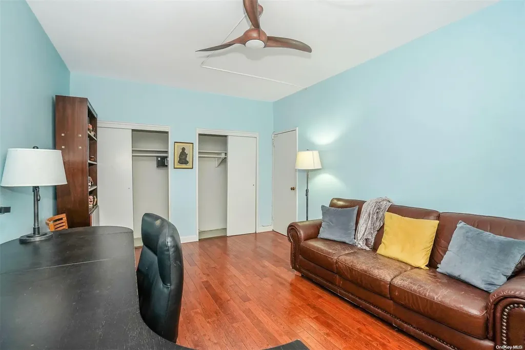 110-50 71st Road Forest Hills NY 11375