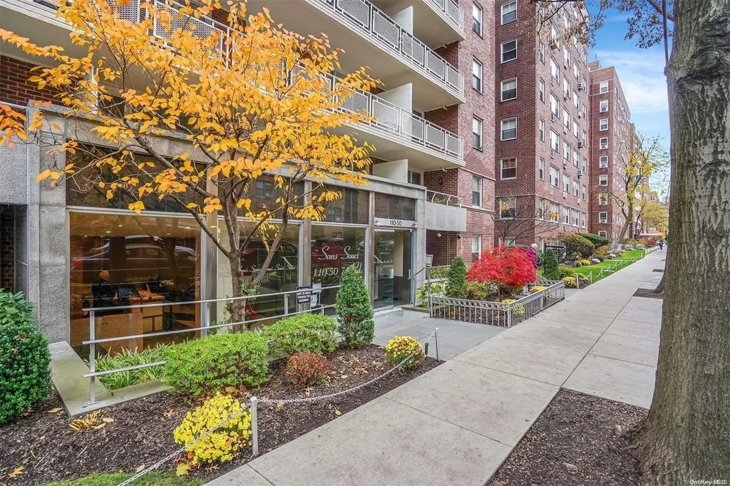 110-50 71st Road Forest Hills NY 11375