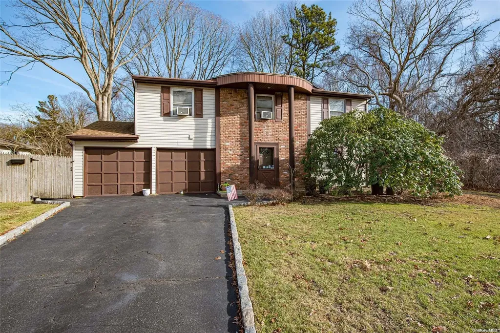 51 Imperial Drive Selden NY 11784