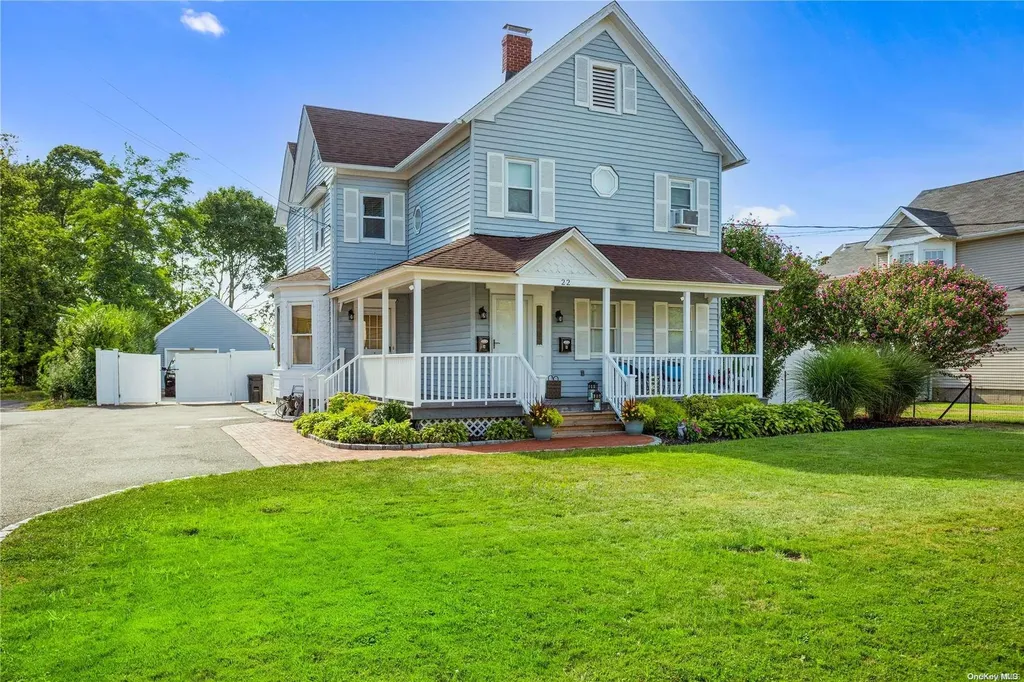 22 Jennings Avenue Patchogue NY 11772
