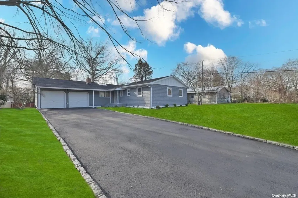 14 Quist Lane Nesconset NY 11767